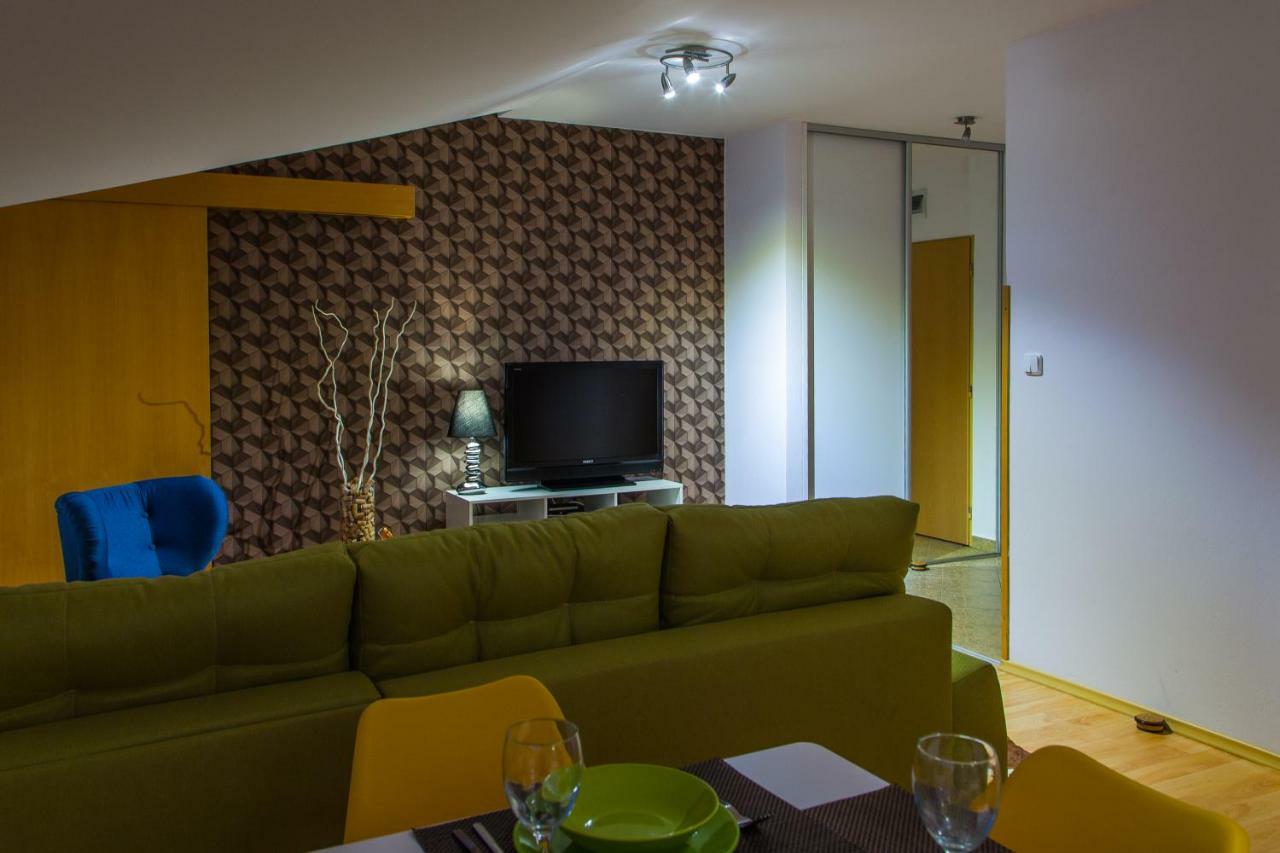 Apartament Apartman Slavkov - Wielki Sławków Zewnętrze zdjęcie